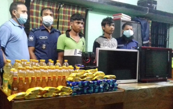 চোরকে গ্রেফতার।