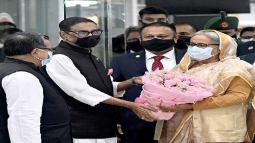 ভারত সফর শেষে দেশে ফিরলেন প্রধানমন্ত্রী
