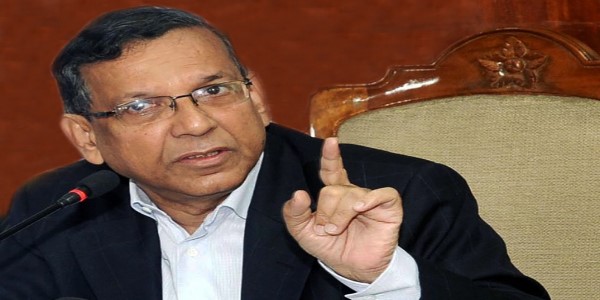 খেলাপি ঋণের লাগাম টেনে ধরতে হবে