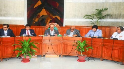 পক্ষে লিখতে কলামিস্ট নিয়োগ দিবে সরকারের