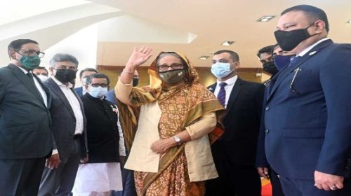 লন্ডনের উদ্দেশে প্রধানমন্ত্রীর ঢাকা ত্যাগ