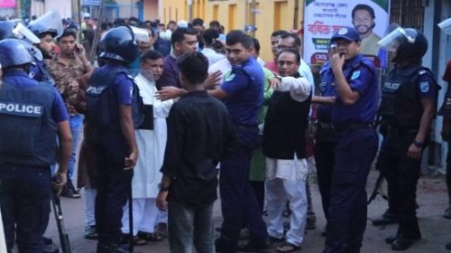 কিশোরগঞ্জে স্বেচ্ছাসেবক লীগের সভায় সংঘর্ষ