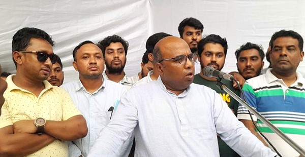দেখতে চাই আওয়ামী পুলিশের কত গুলি ও জেলে কত জায়গা আছে : লুৎফুর রহমান