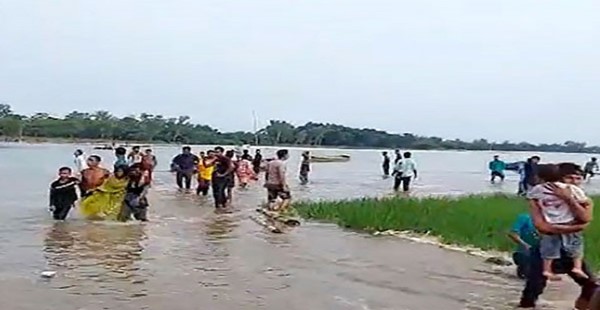 করোতোয়া নদীতে নৌকাডুবির ঘটনায় মৃতের সংখ্যা বেড়ে ৫০ জন