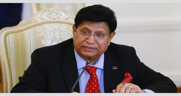 বাদ পড়লেন পররাষ্ট্রমন্ত্রী