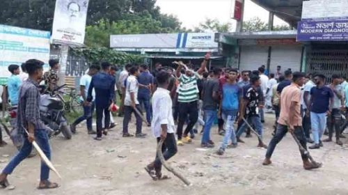 প্রধানমন্ত্রীর জন্মদিন পালনের অনুষ্ঠানে আ. লীগের দুই গ্রুপের ধাওয়া পাল্টা ধাওয়া