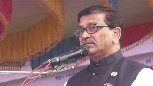 ফখরুলকে জাতির কাছে ক্ষমা চাইতে বললেন হানিফ