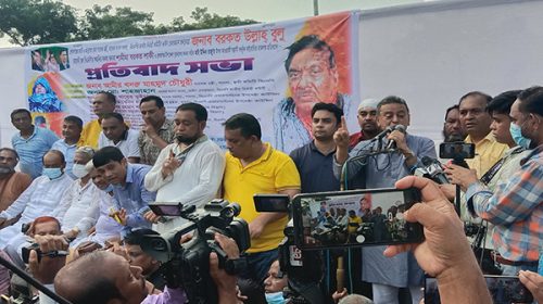 আওয়ামী লীগের রাজনীতি হাইজ্যাক হয়ে গেছে।আমির খসরু