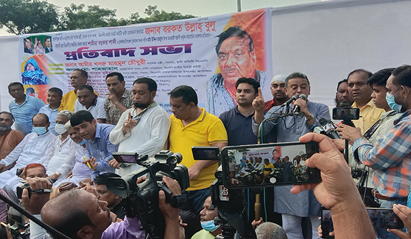 আওয়ামী লীগের রাজনীতি হাইজ্যাক হয়ে গেছে।আমির খসরু