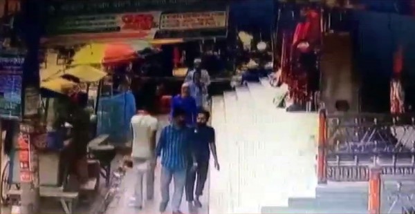 কথিত জিহাদের জন্য ঘর ছেড়েছেন ৬০ তরুণ। মিলল তিন জনের ছবি
