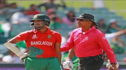 বাংলাদেশের স্বপ্ন অধরাই রয়ে গেল, সেমিতে পাকিস্তান