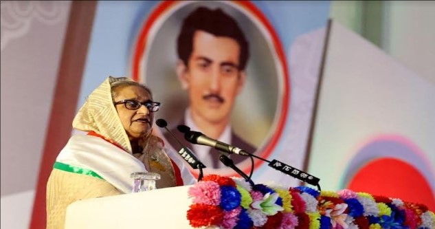 দেশকে এগিয়ে নিতে কাজ করুন : যুবকদের প্রতি প্রধানমন্ত্রী