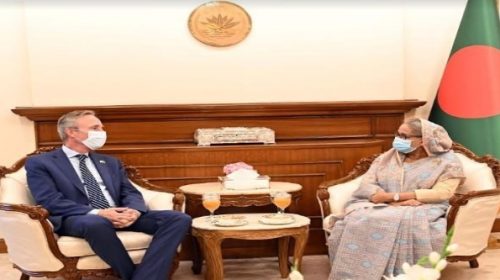 বাংলাদেশ তার অসাধারণ উন্নয়নের মাধ্যমে গোটা বিশ্বকে চমকে দিয়েছে