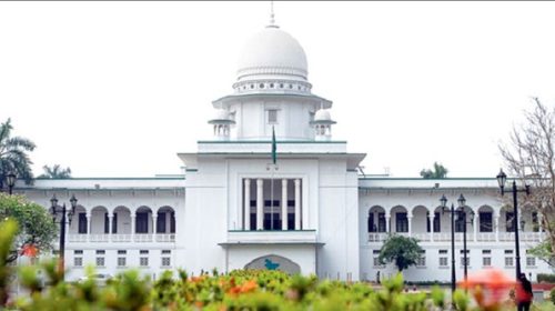 রাঘববোয়াল রেখে চুনোপুঁটি ধরায় ব্যস্ত দুদক : হাইকোর্ট