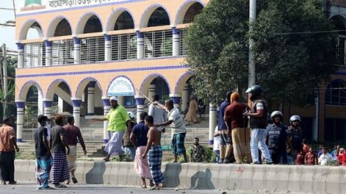মসজিদের মাইকে