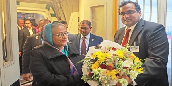 ব্রাসেলস পৌঁছেছেন প্রধানমন্ত্রী