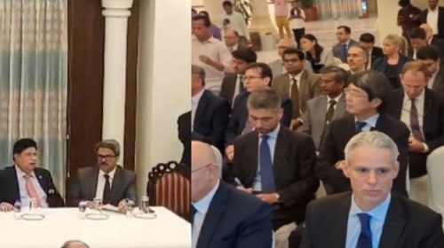 কূটনীতিকদের ব্রিফ