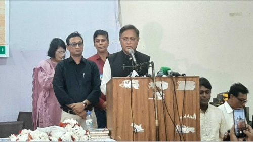 তথ্যমন্ত্রী